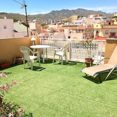 Room With Single Bed In Typical Townhouse With Rooftop Terrace Malaga Zewnętrze zdjęcie